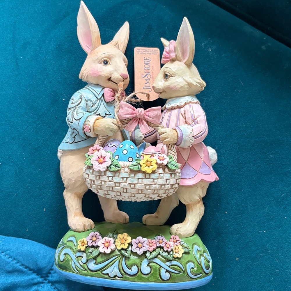 Jim Shore Basket full of Love Easter Bunny couple with Easter Basket 2023